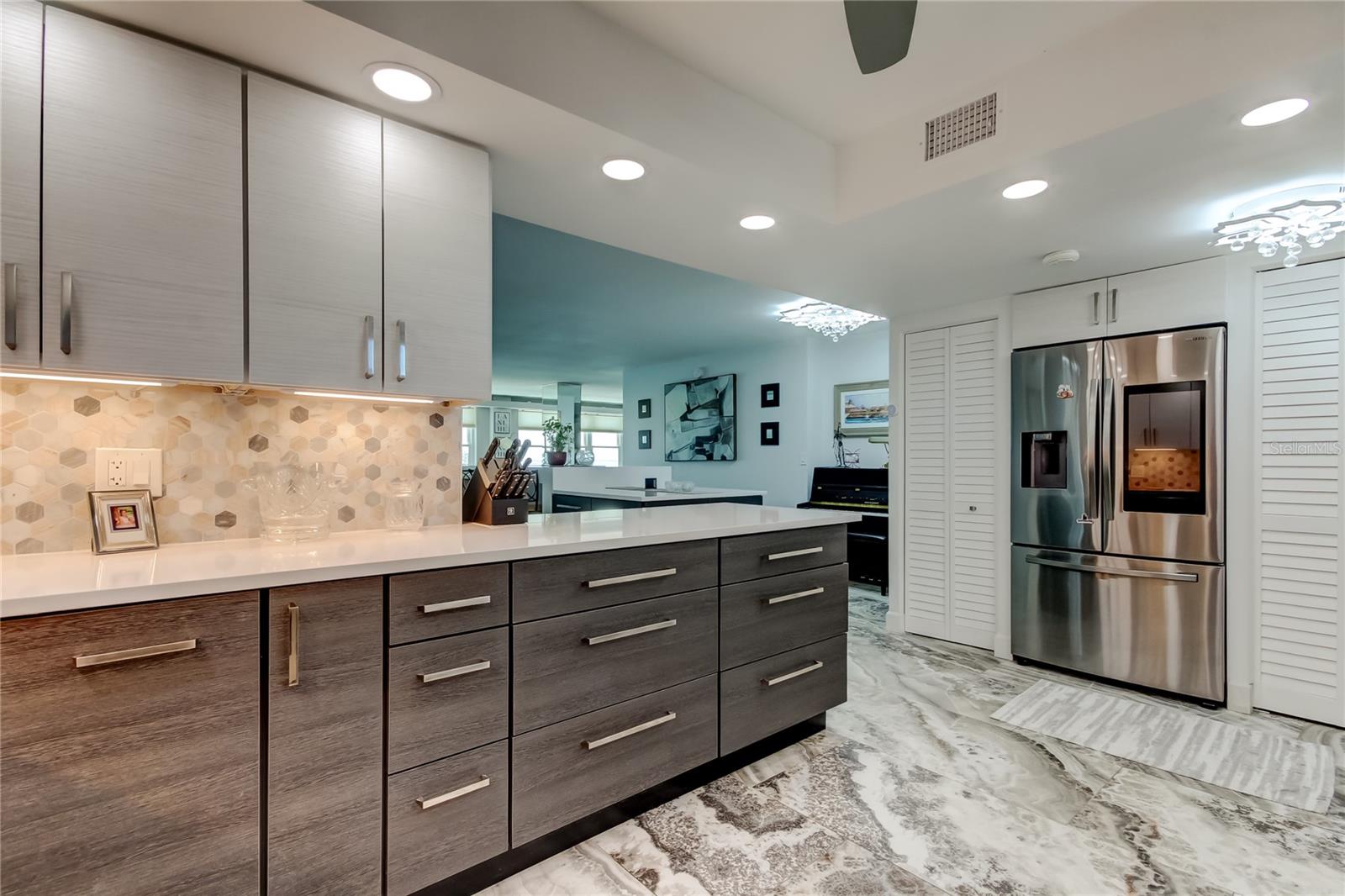 BAYWAY ISLES POINT BRITTANY FOUR - Residential