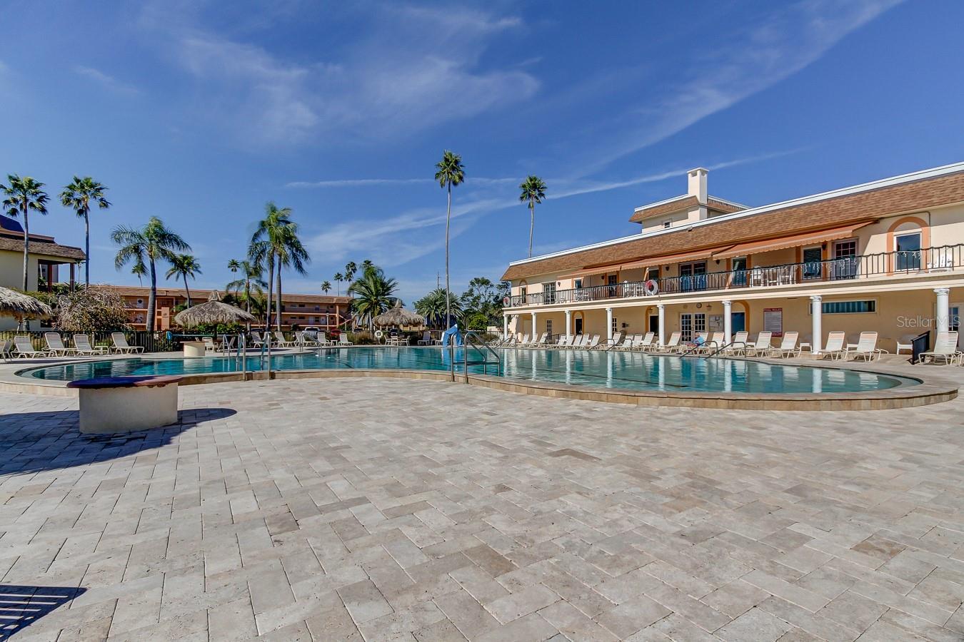 BAYWAY ISLES POINT BRITTANY FOUR - Residential