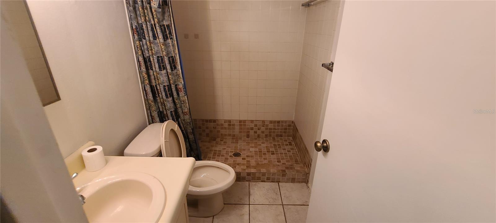 ST TROPEZ CONDO - Residential