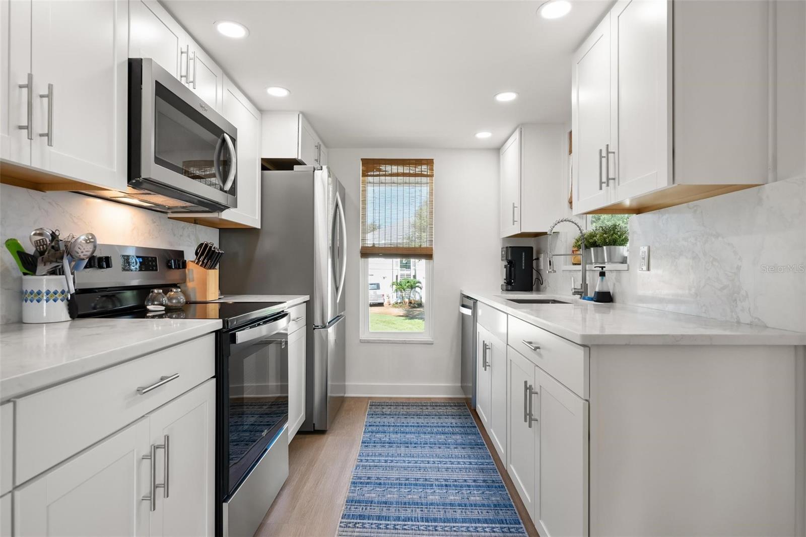 HIDDEN BAY ESTATES - Residential