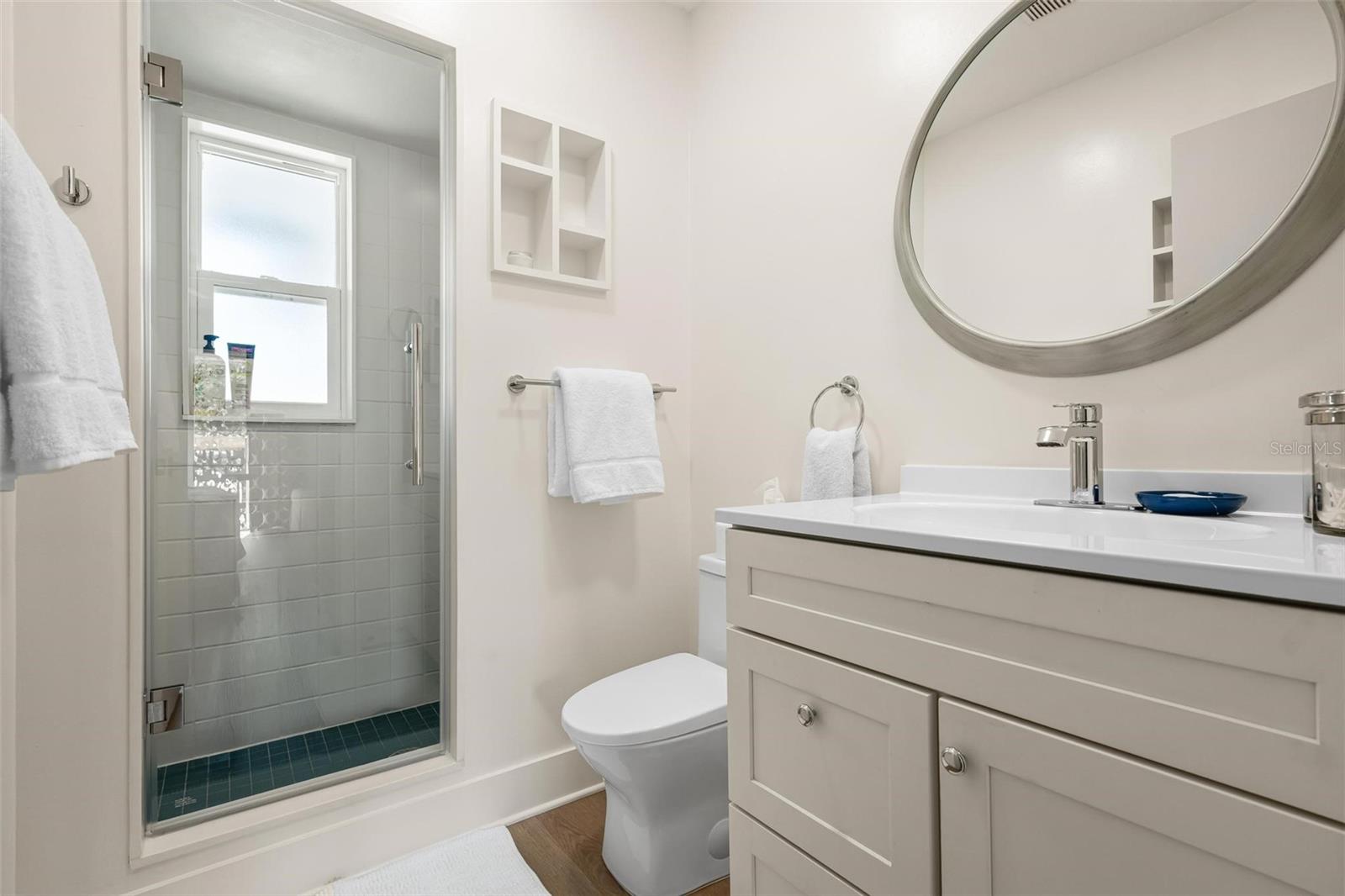 HIDDEN BAY ESTATES - Residential