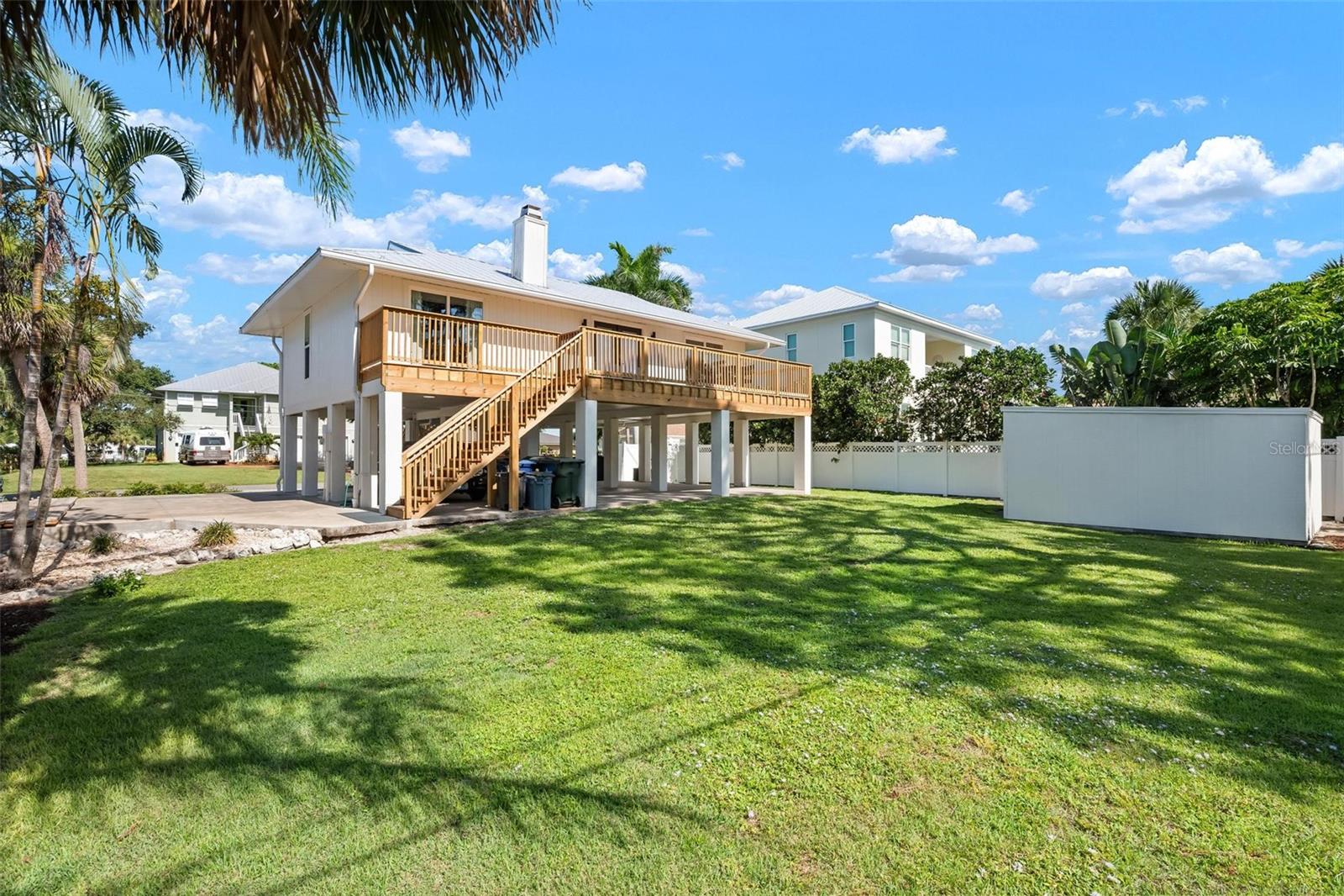 HIDDEN BAY ESTATES - Residential