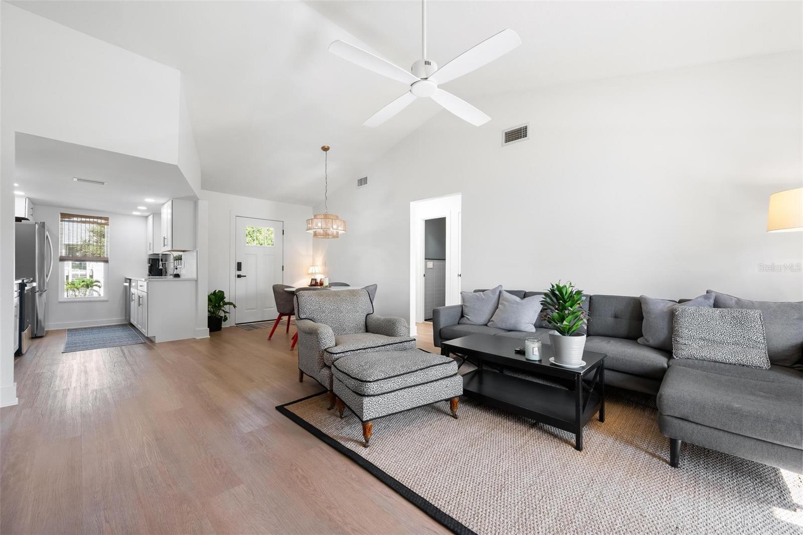 HIDDEN BAY ESTATES - Residential