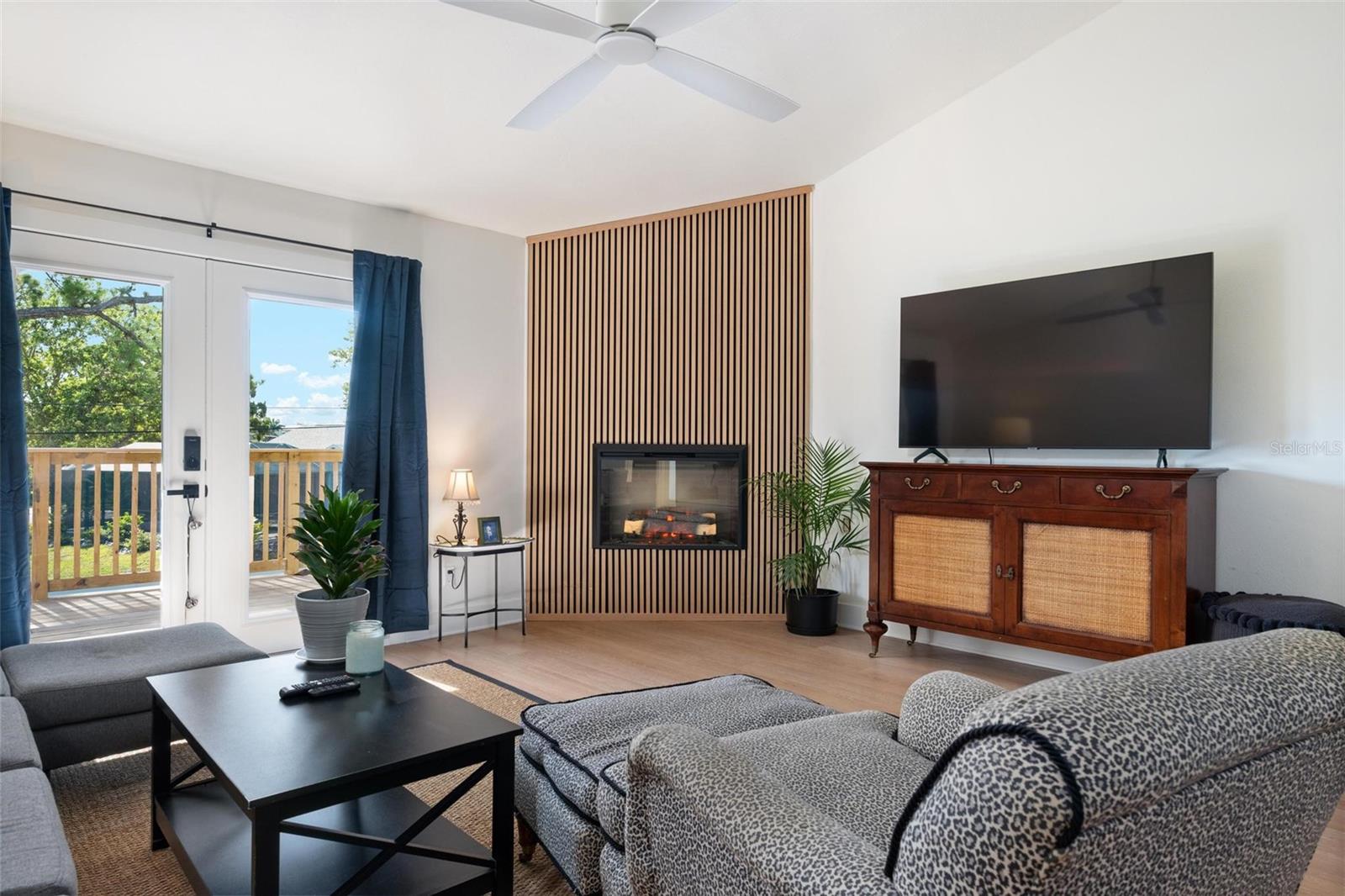 HIDDEN BAY ESTATES - Residential