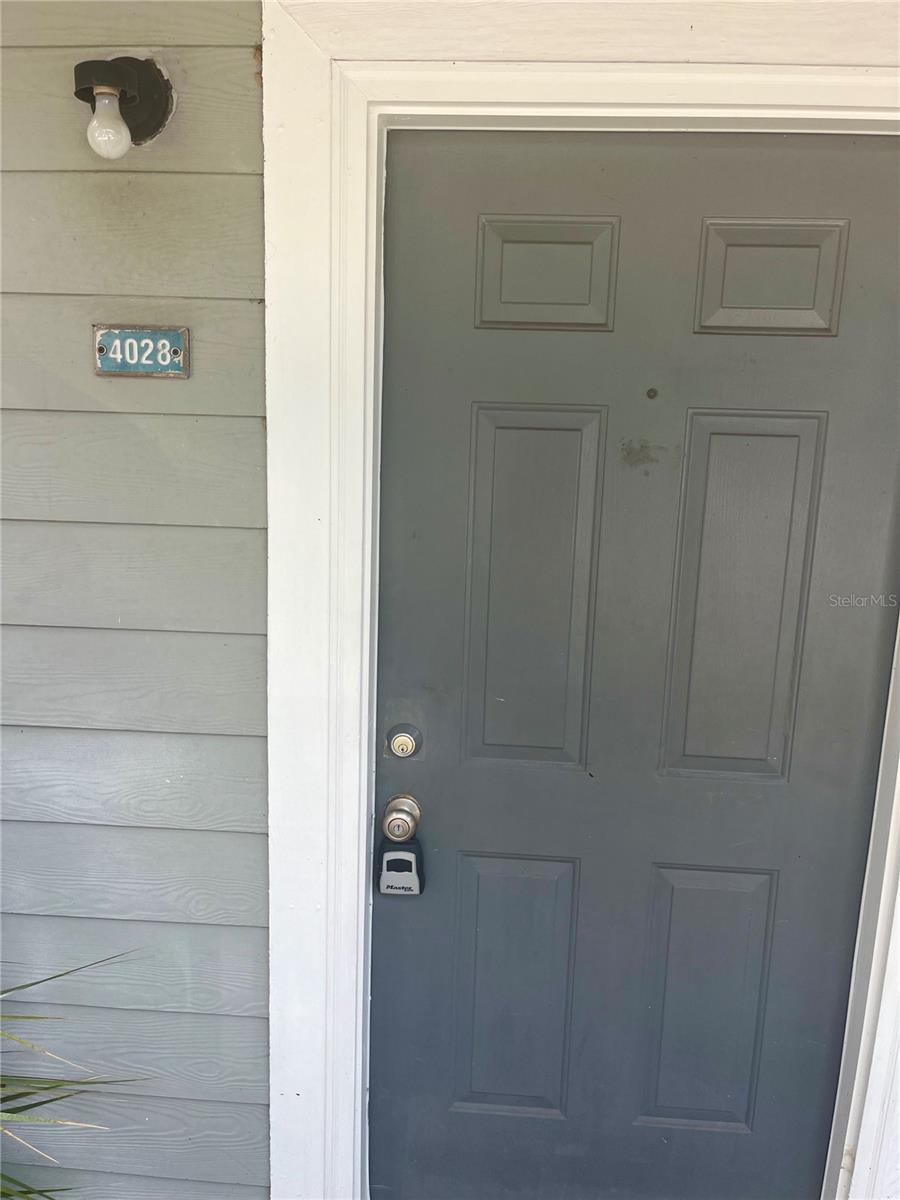 2905 SW ARCHER ROAD T4028