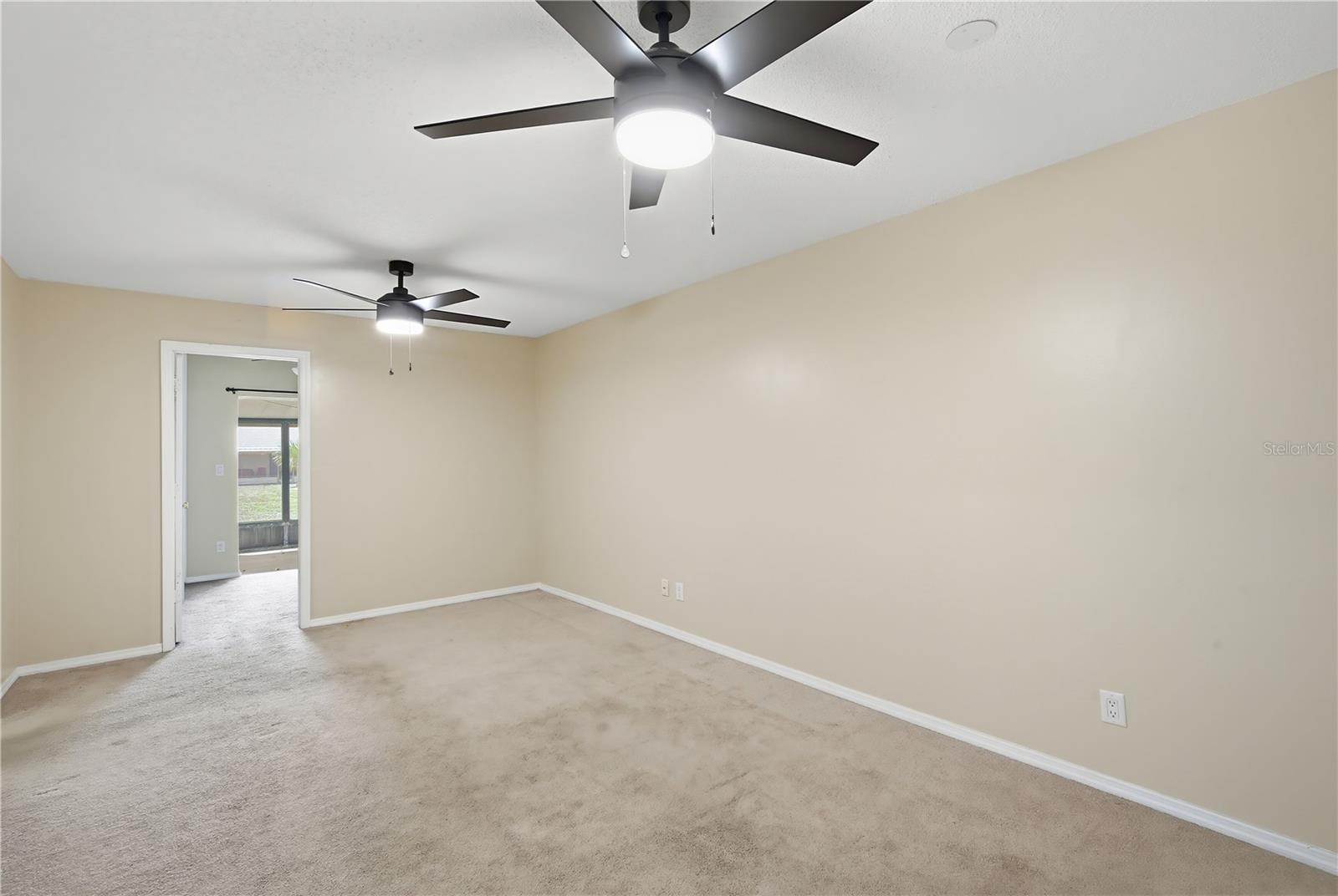 HILL CREST VILLAS - Residential Lease