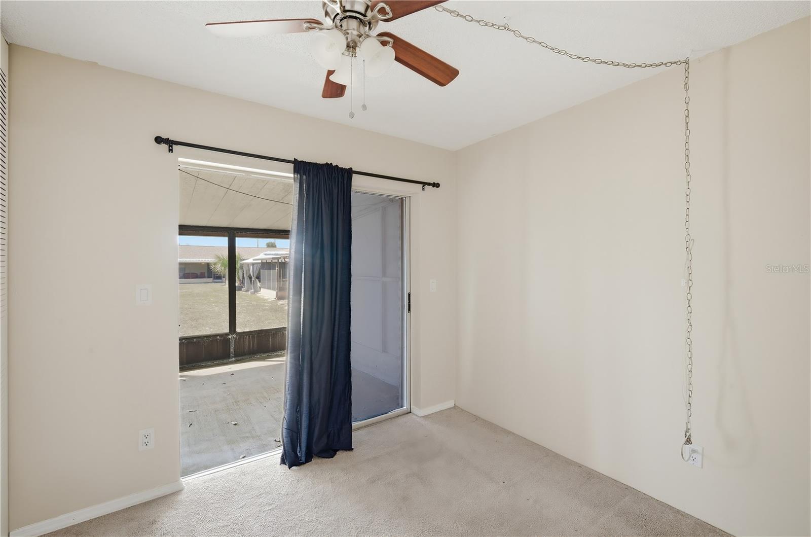 HILL CREST VILLAS - Residential Lease