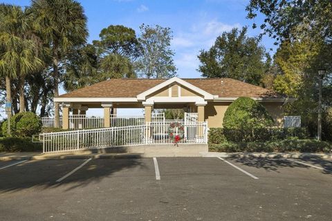 A home in TARPON SPRINGS