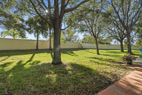 A home in TARPON SPRINGS