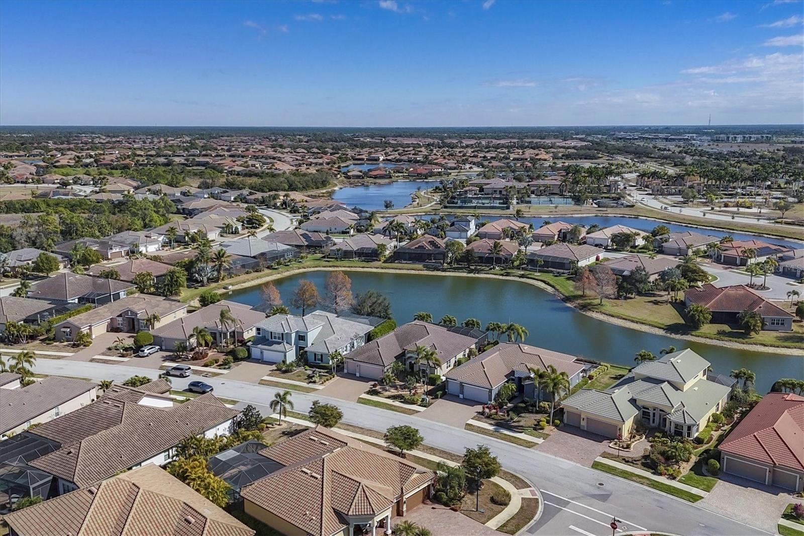 GRAN PARADISO PH 1 - Residential