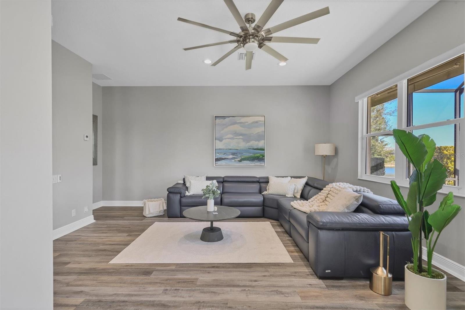 GRAN PARADISO PH 1 - Residential