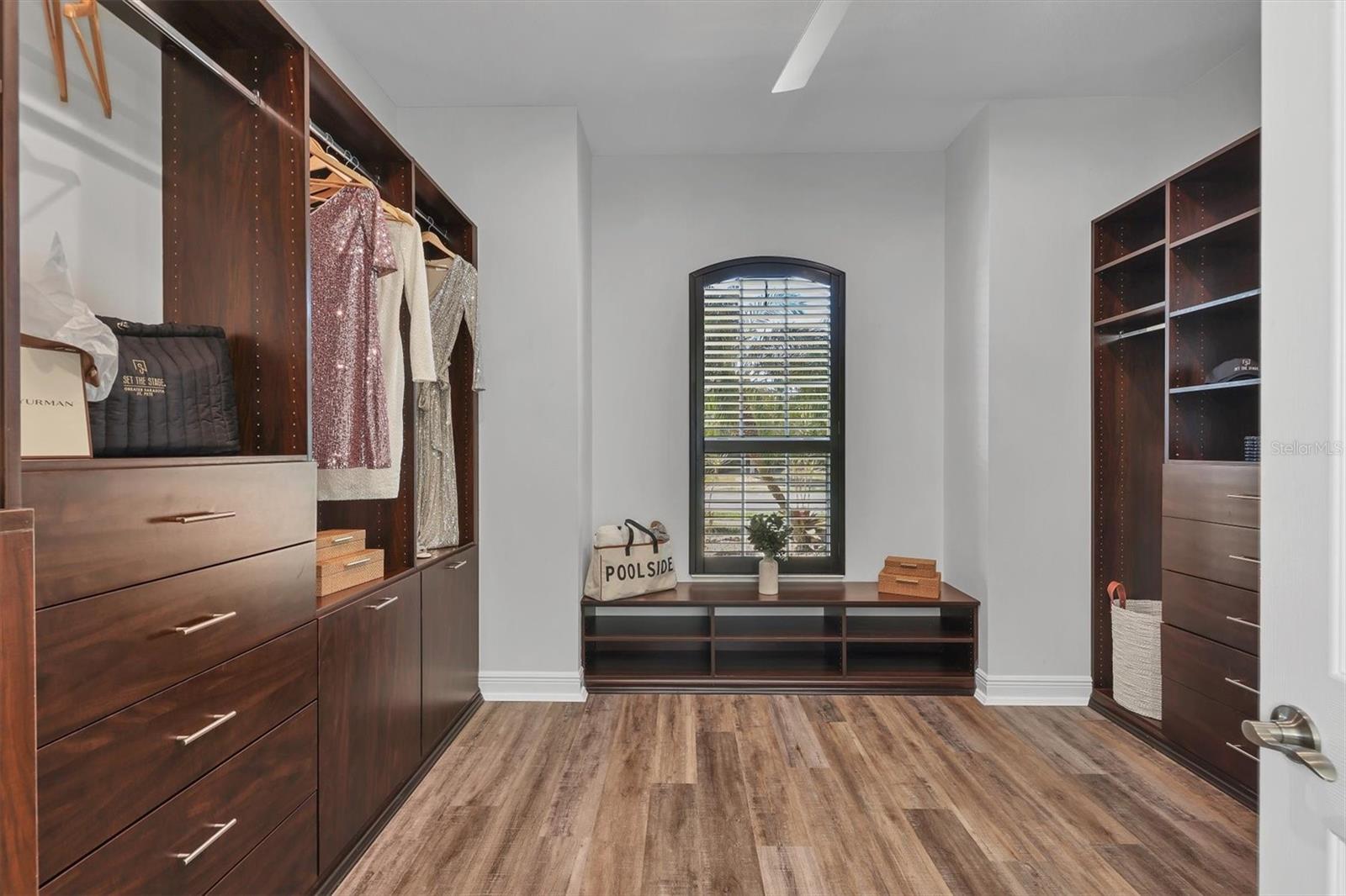 GRAN PARADISO PH 1 - Residential