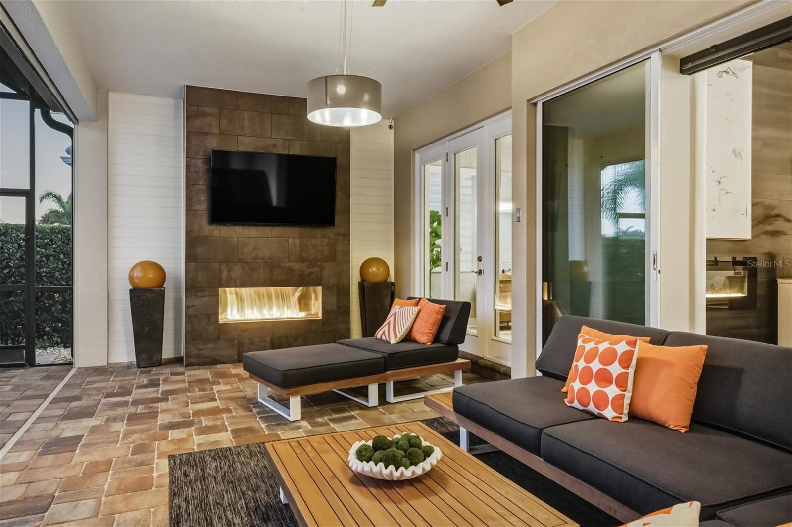 GRAN PARADISO PH 1 - Residential