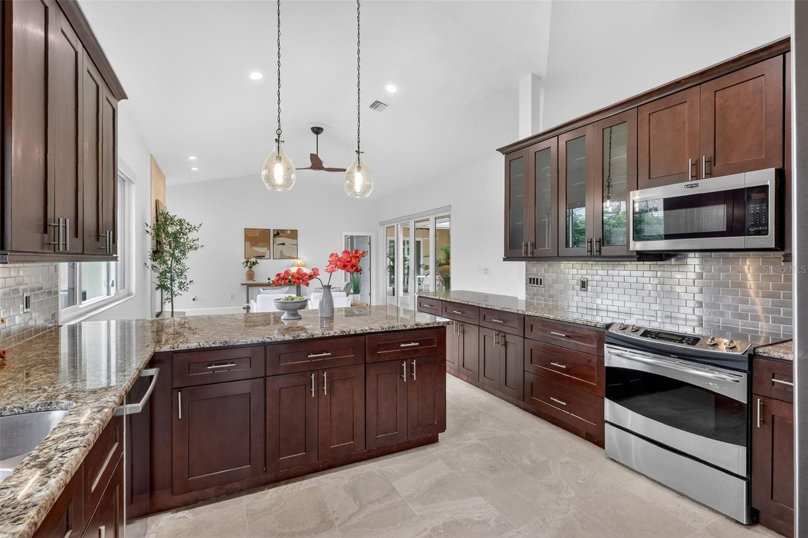 PALACIO - Residential