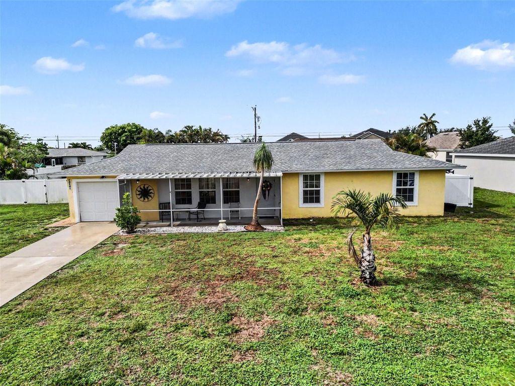 Photo of 316 SW 19th Terrace, Cape Coral, FL 33991 (MLS # A4699517)