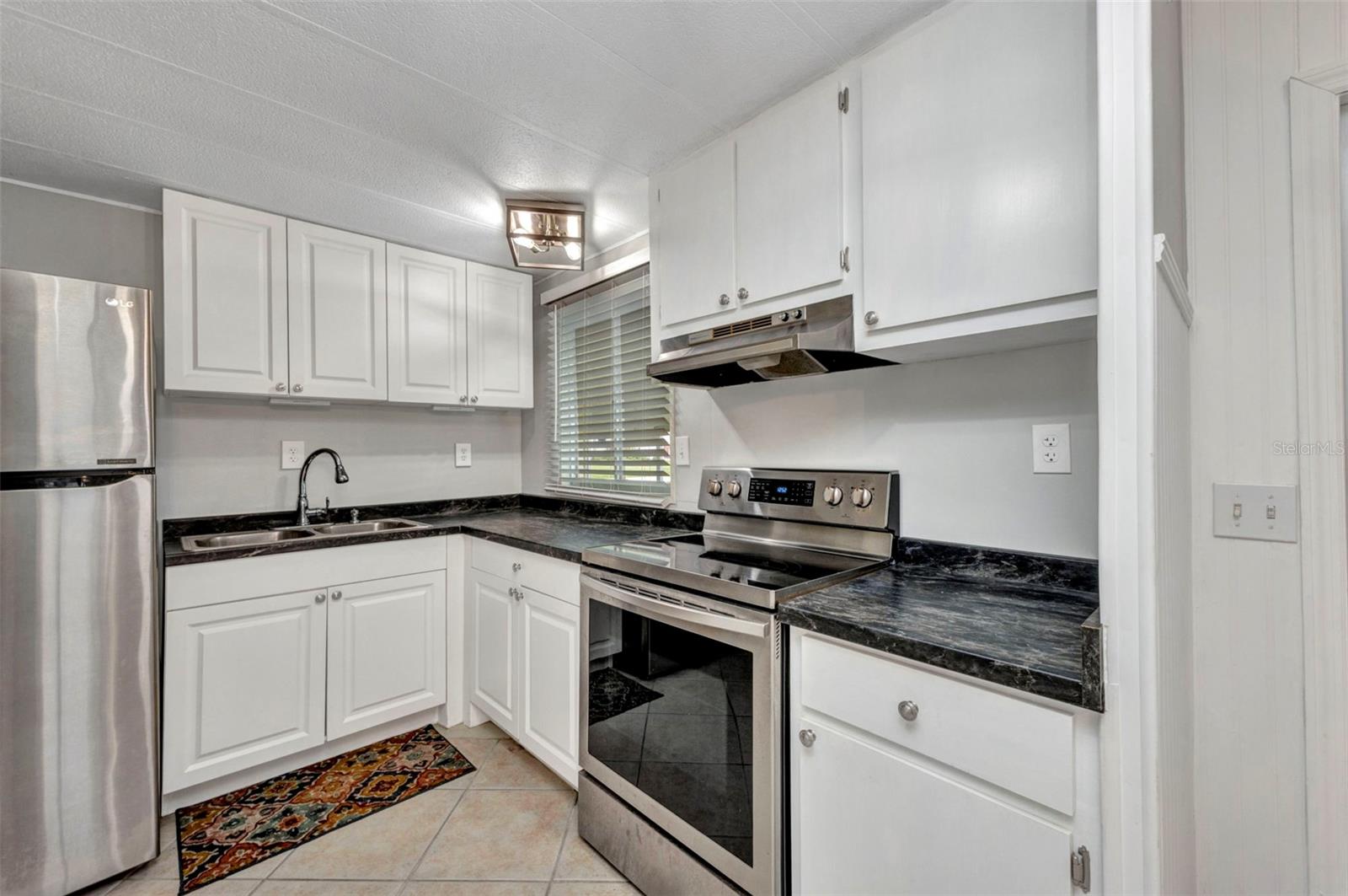 RIVER HAVEN MOB HME PARK - Residential