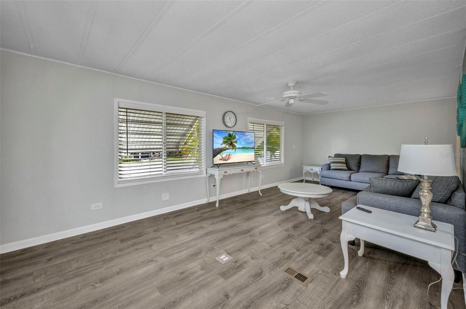 RIVER HAVEN MOB HME PARK - Residential