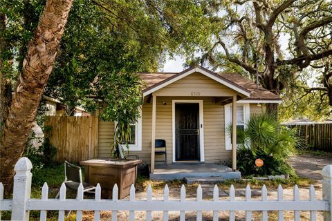 A home in TAMPA