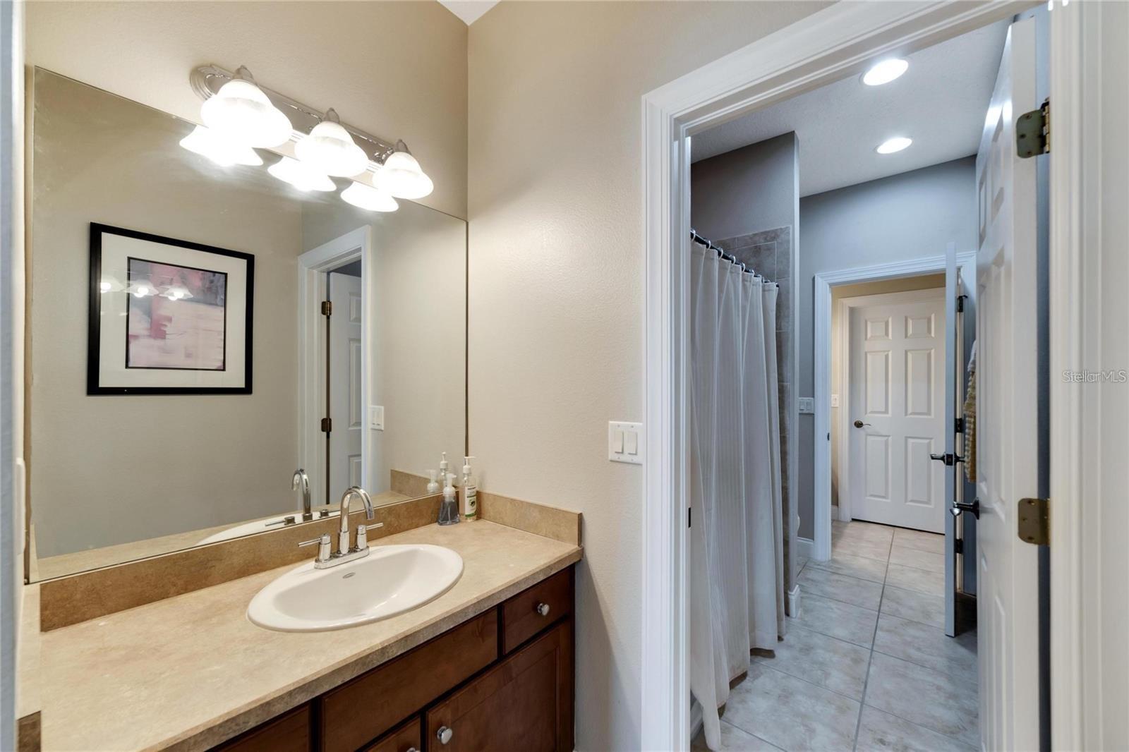 MIRABAY - Residential Lease