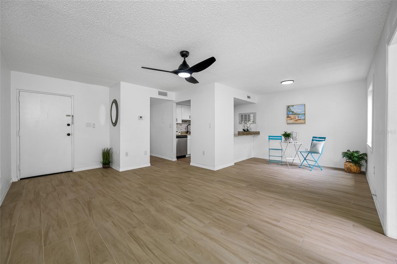 4215 E BAY DRIVE 1807B