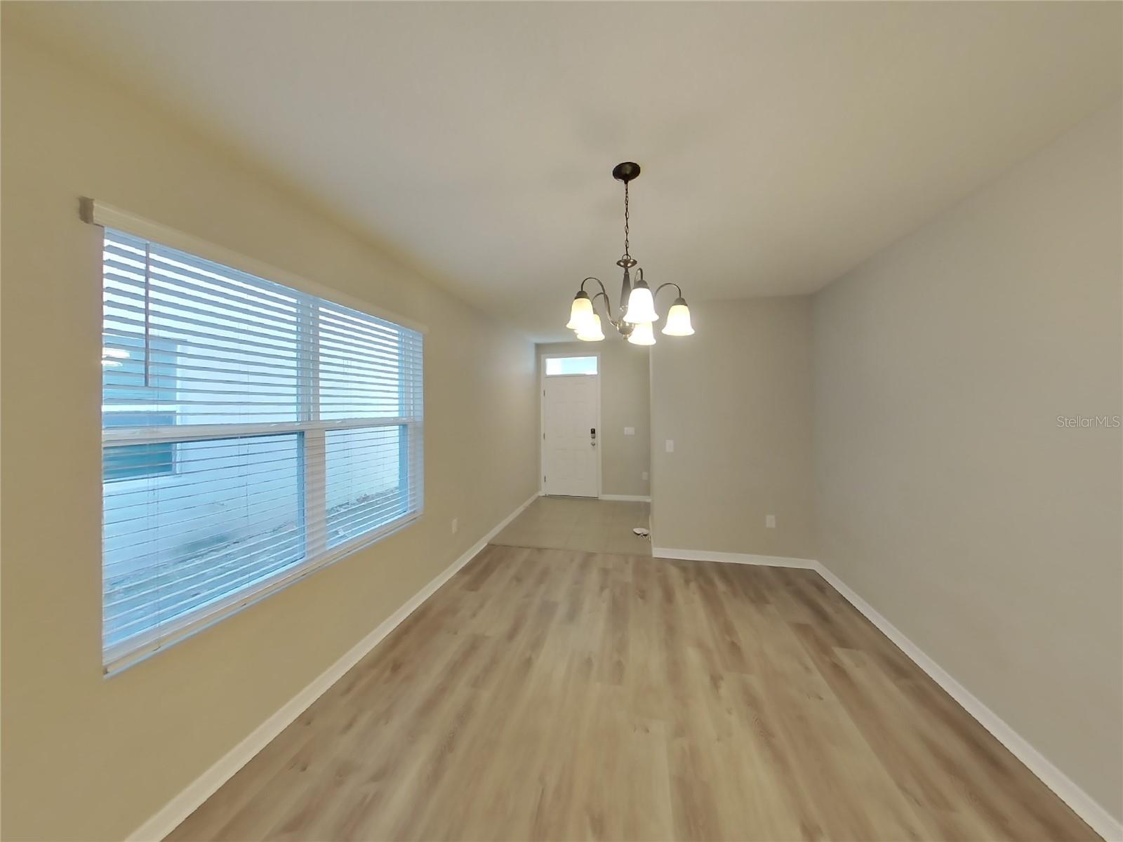 TREASURE PARK - Residential Lease