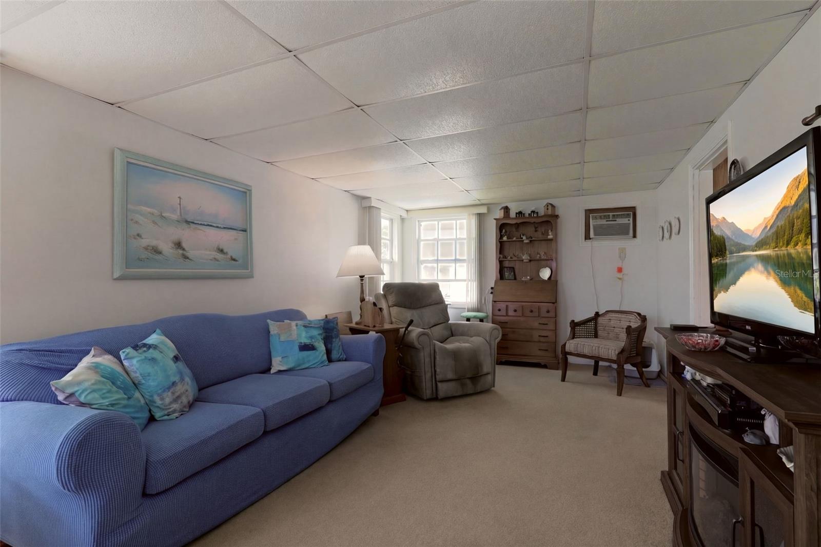 914 BLUE HERON BOULEVARD