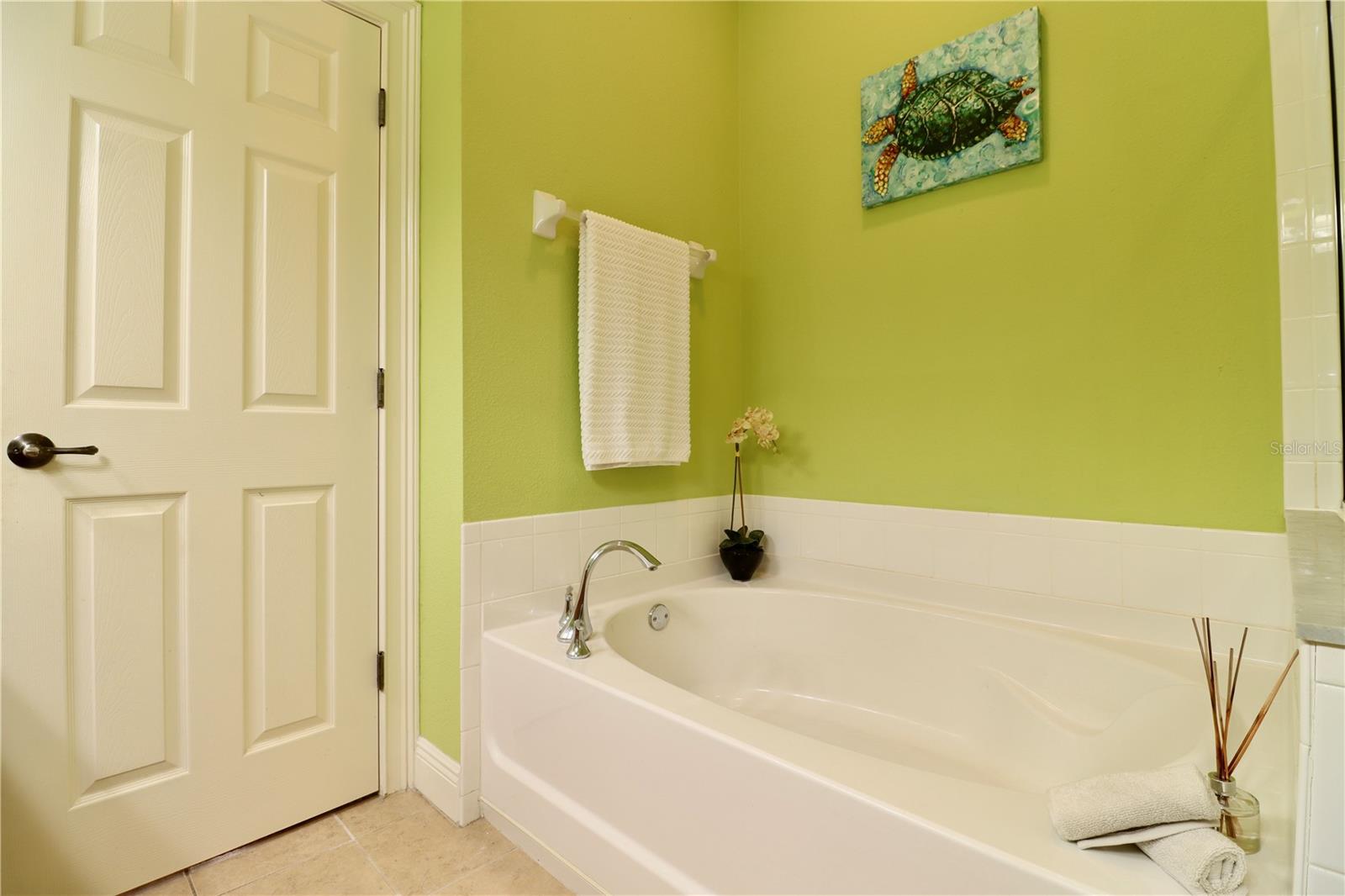 TARPON RIDGE TWNHMS - Residential