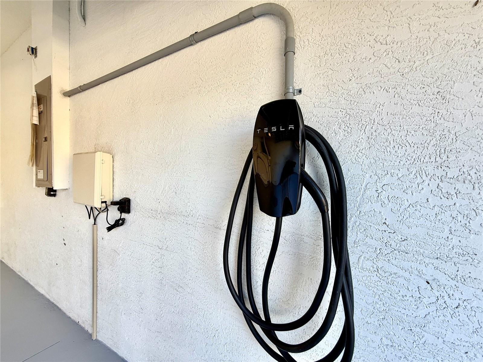 TARPON RIDGE TWNHMS - Residential