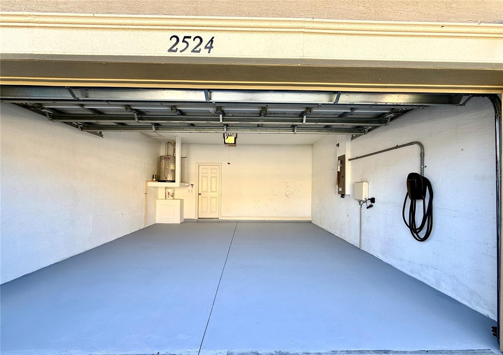 TARPON RIDGE TWNHMS - Residential