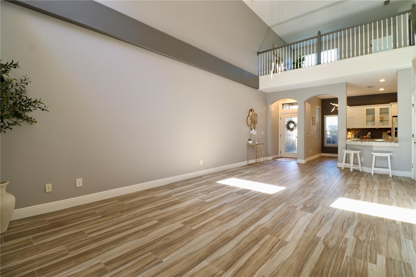 TARPON RIDGE TWNHMS - Residential