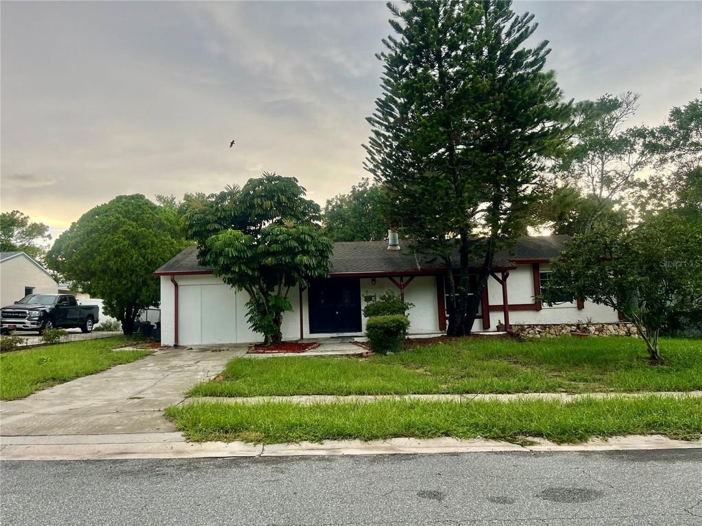 Photo of 640 Diane Circle, Casselberry, FL 32707 (MLS # S5131369)