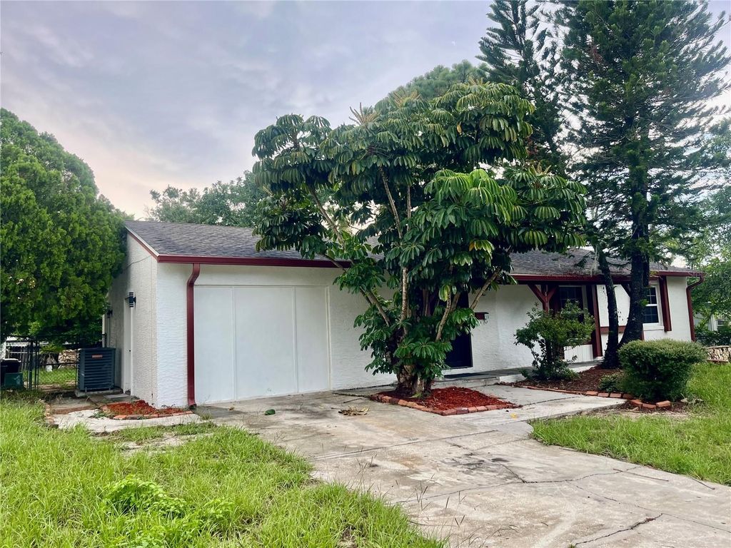 Photo of 640 Diane Circle, Casselberry, FL 32707 (MLS # S5131369)