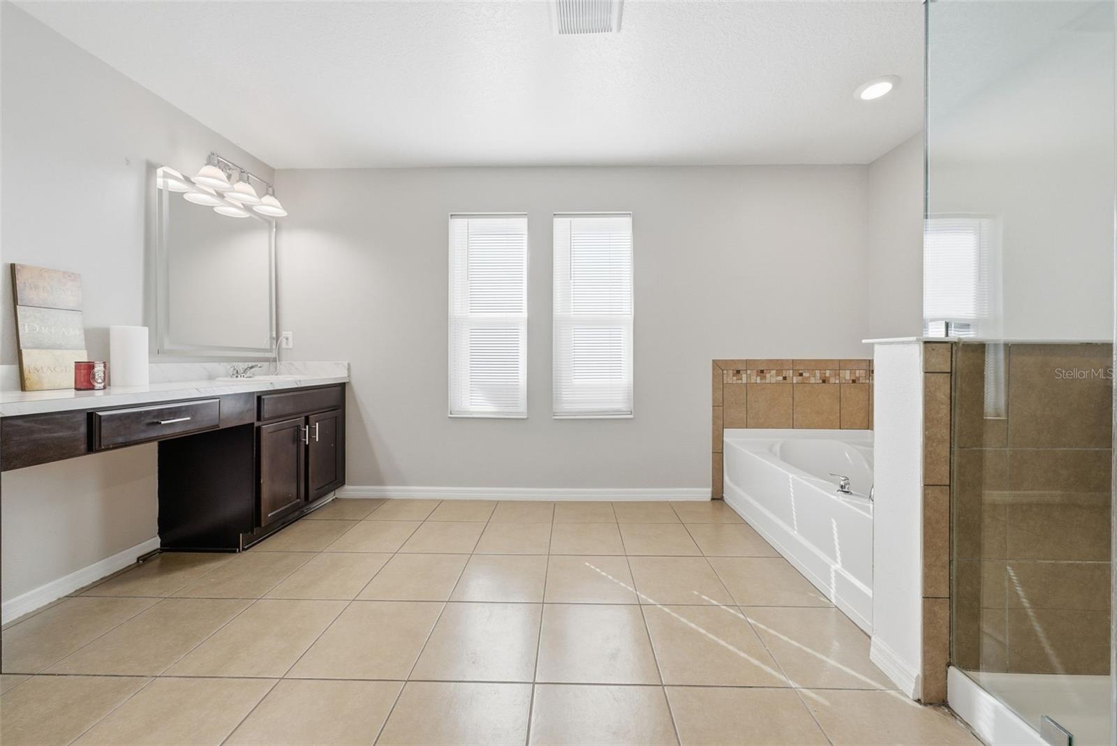 SOUTH FORK TR L PH 1 - Residential