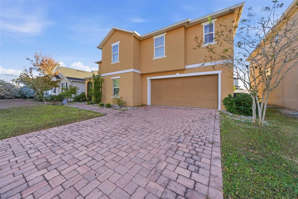 Photo of 11309 Brighton Knoll Loop, Riverview, FL 33579 (MLS # O6363042)