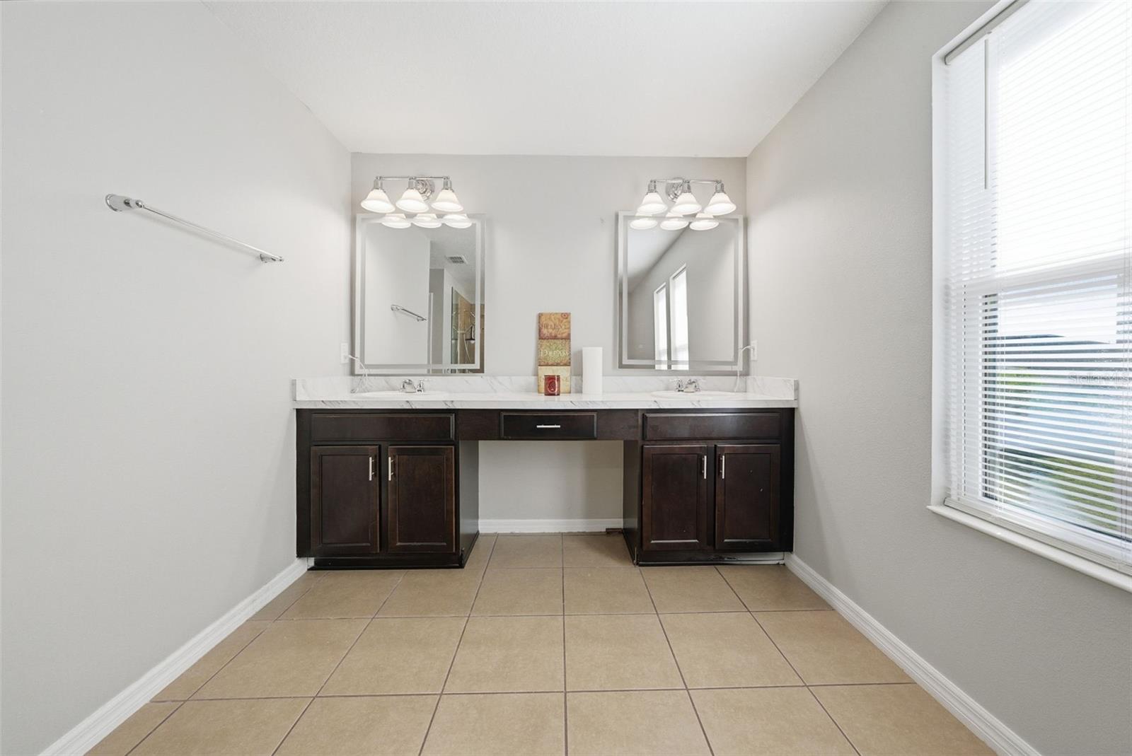 SOUTH FORK TR L PH 1 - Residential