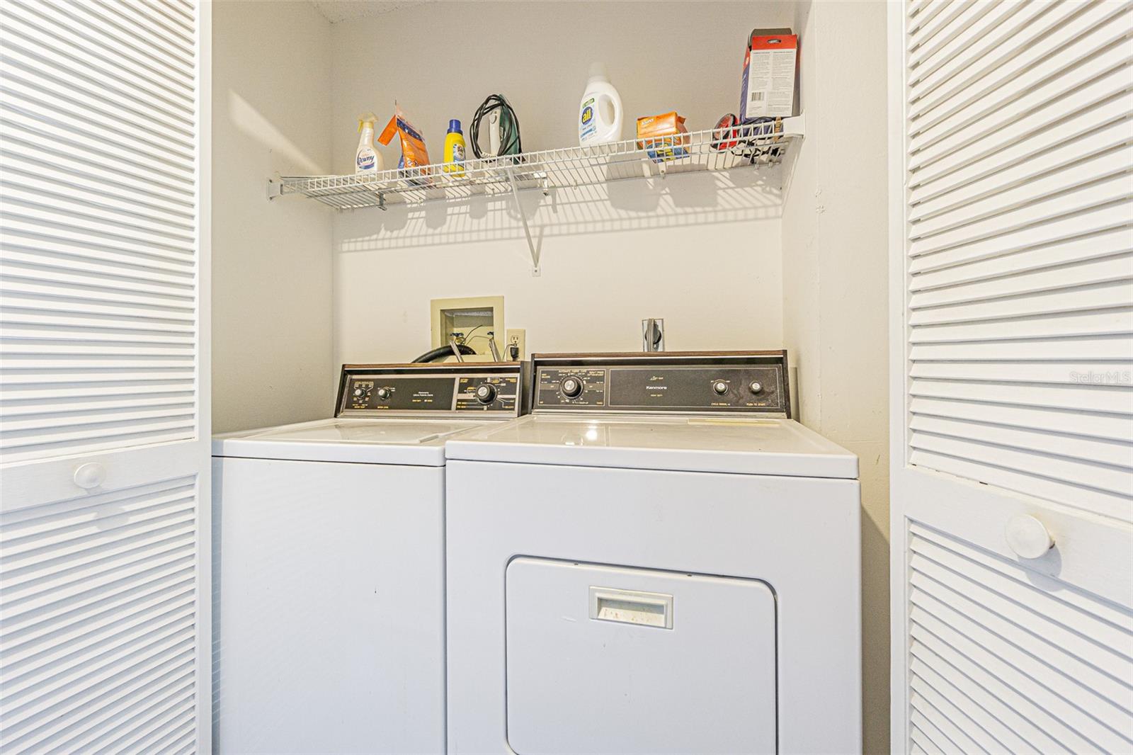 SUNSET REEF - Residential