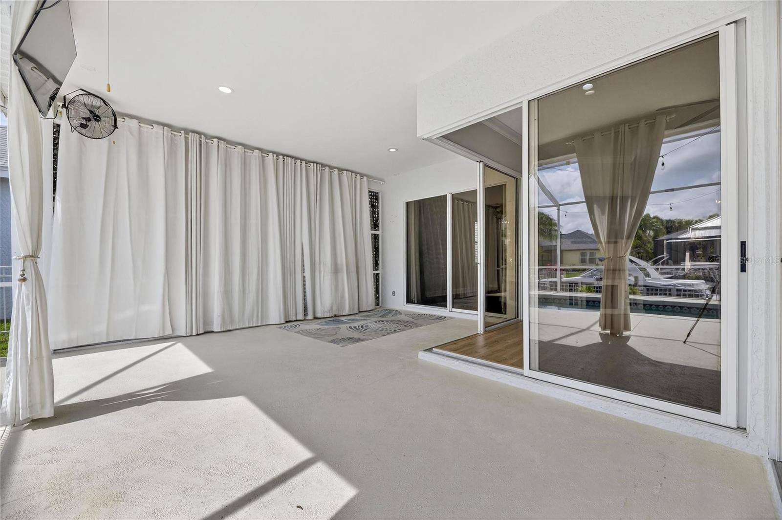 RIVERDALE REV - Residential