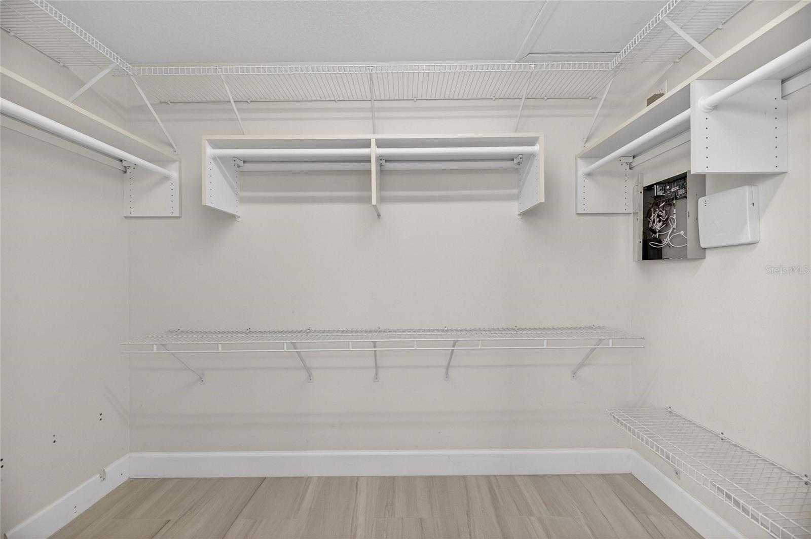 RIVERDALE REV - Residential