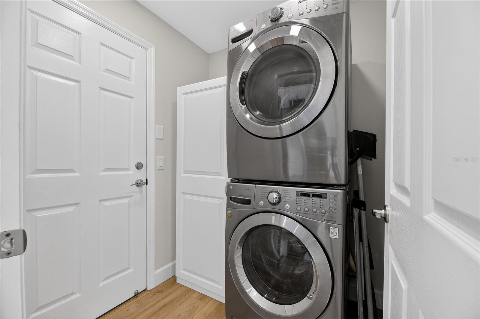 RIVERDALE REV - Residential