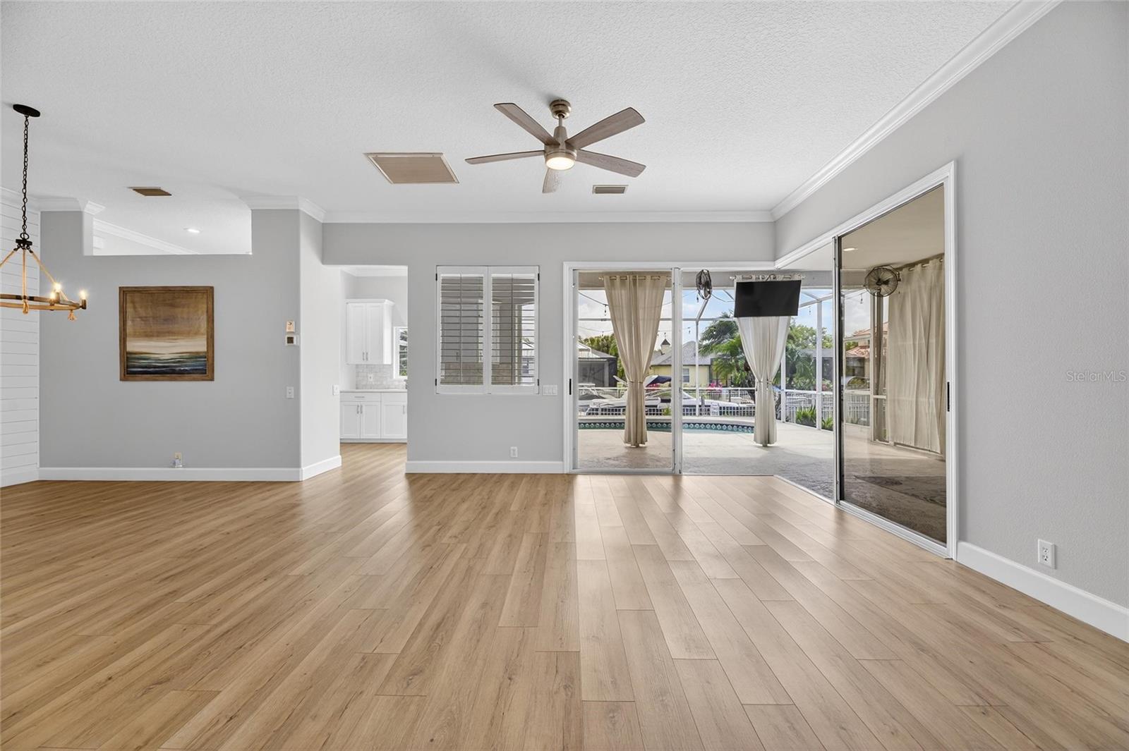 RIVERDALE REV - Residential