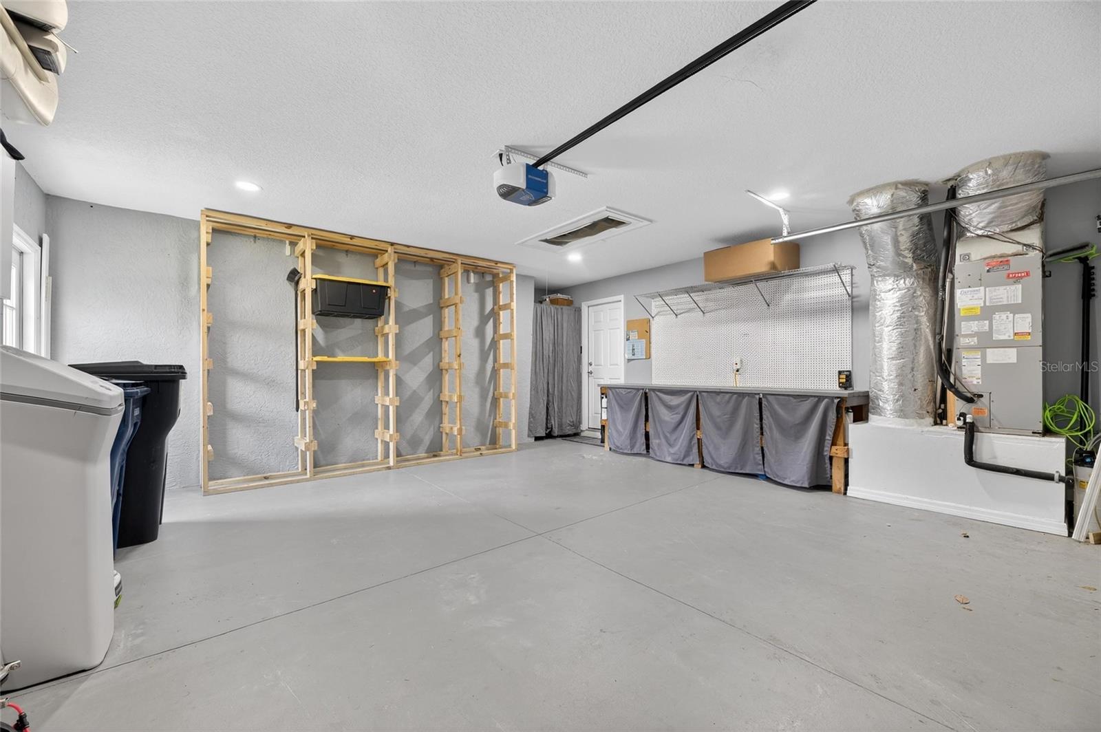 RIVERDALE REV - Residential