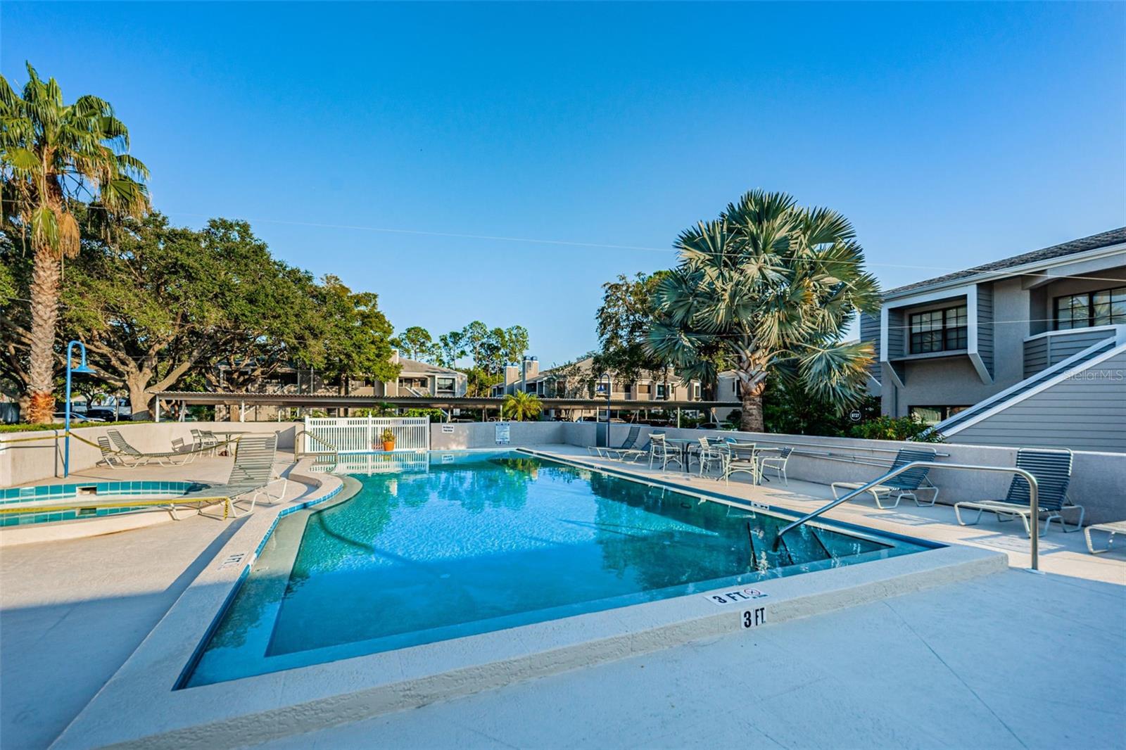 MAIDSTONE CONDO - Residential