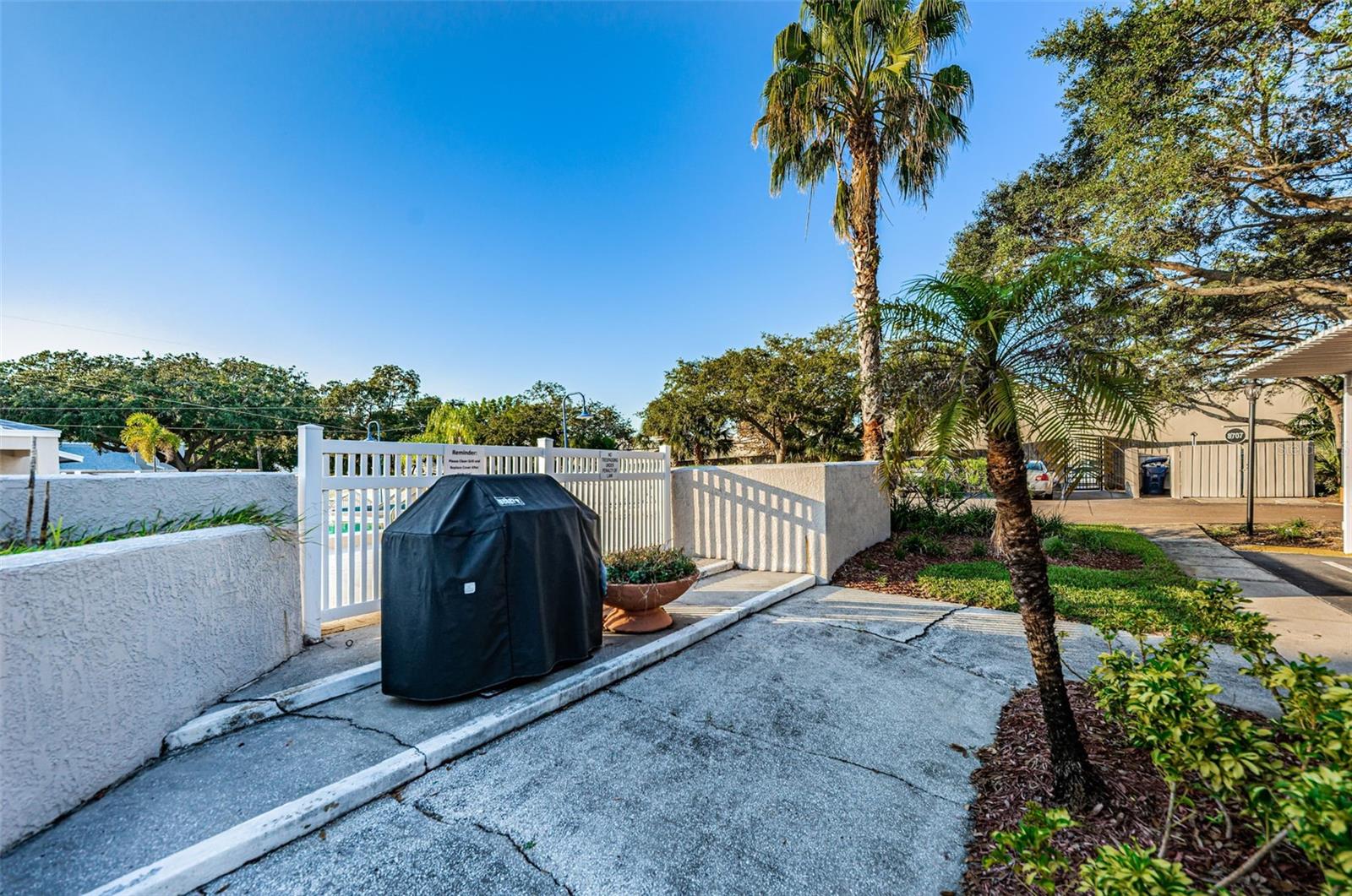 MAIDSTONE CONDO - Residential