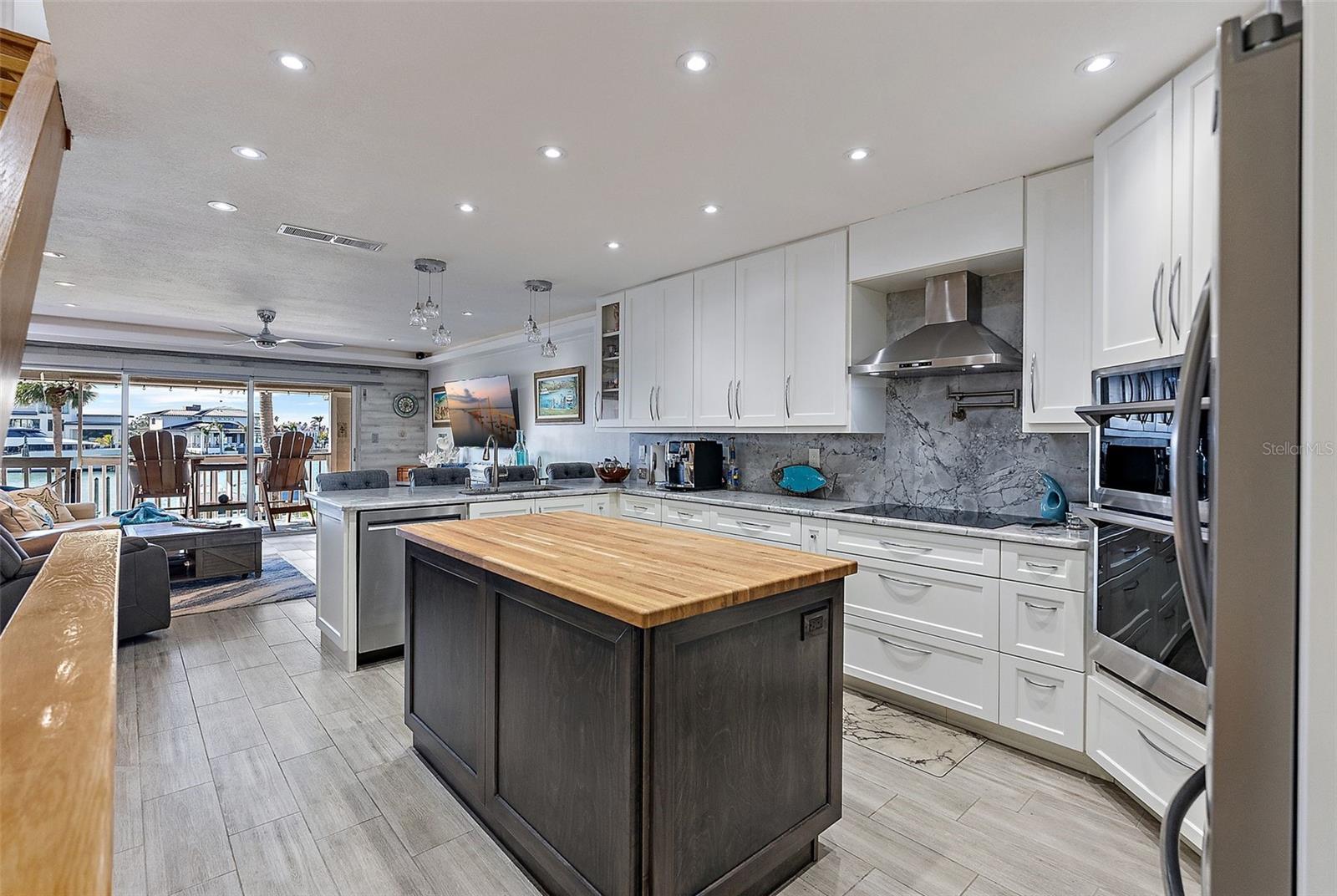 PINE KEY LODGE CONDO III - Residential