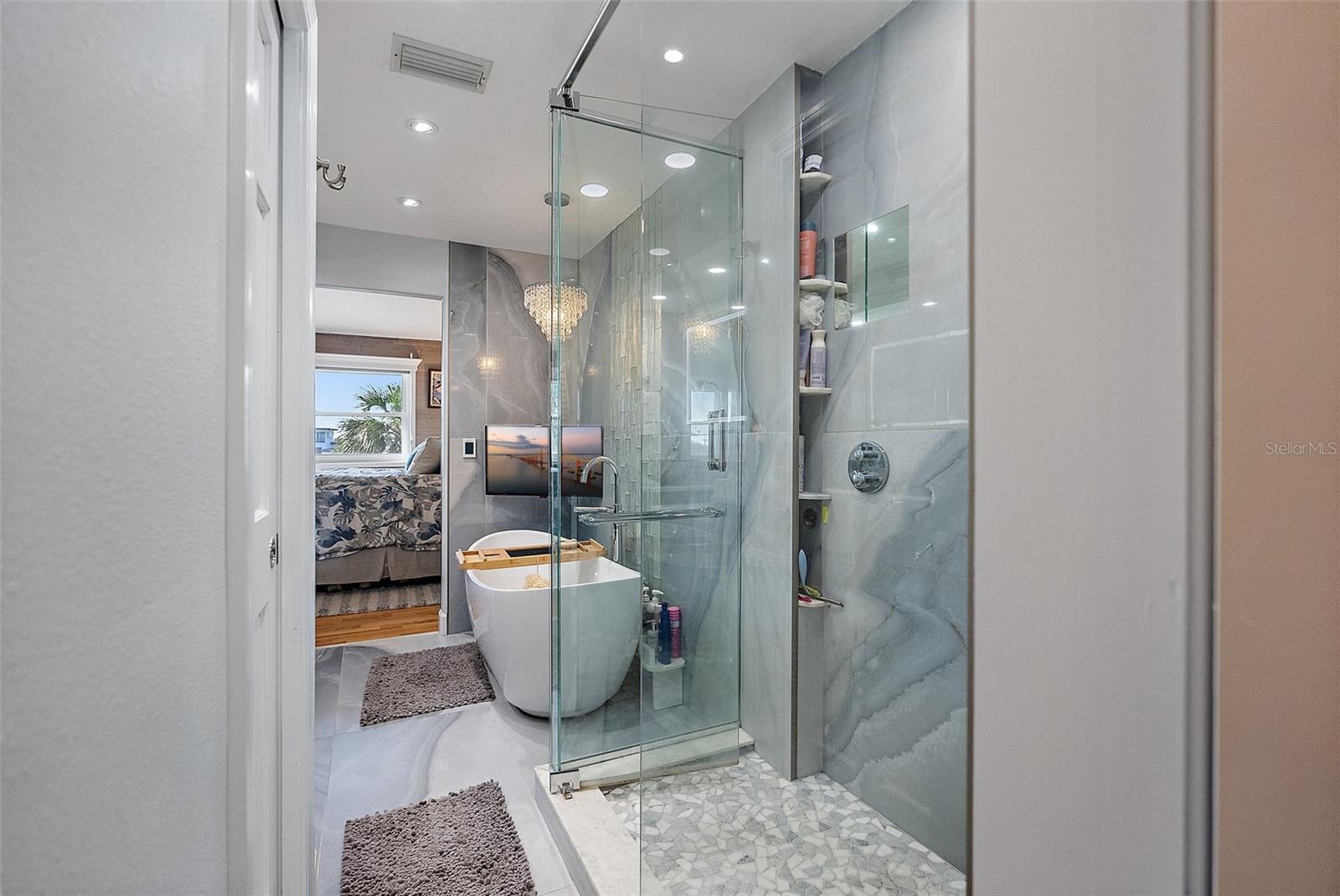 PINE KEY LODGE CONDO III - Residential