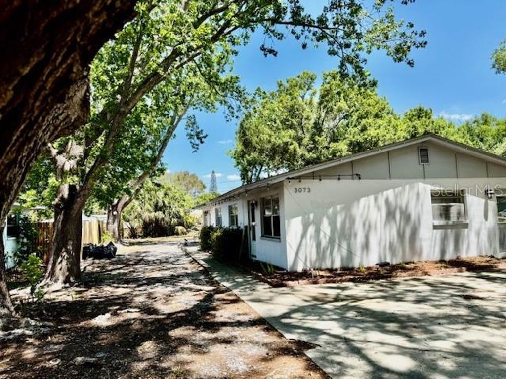 Photo of 3073 Pine Tree Avenue, Largo, FL 33771 (MLS # O6401266)