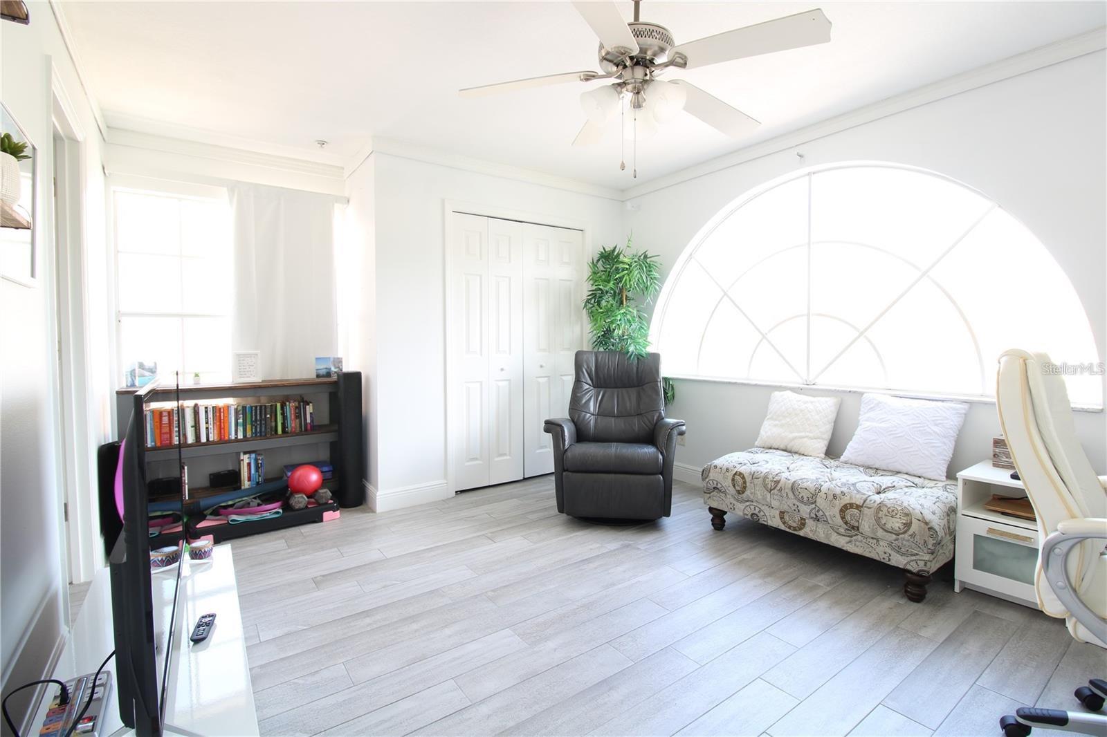 VENTURA VILLAGE PH 04 - Residential Lease