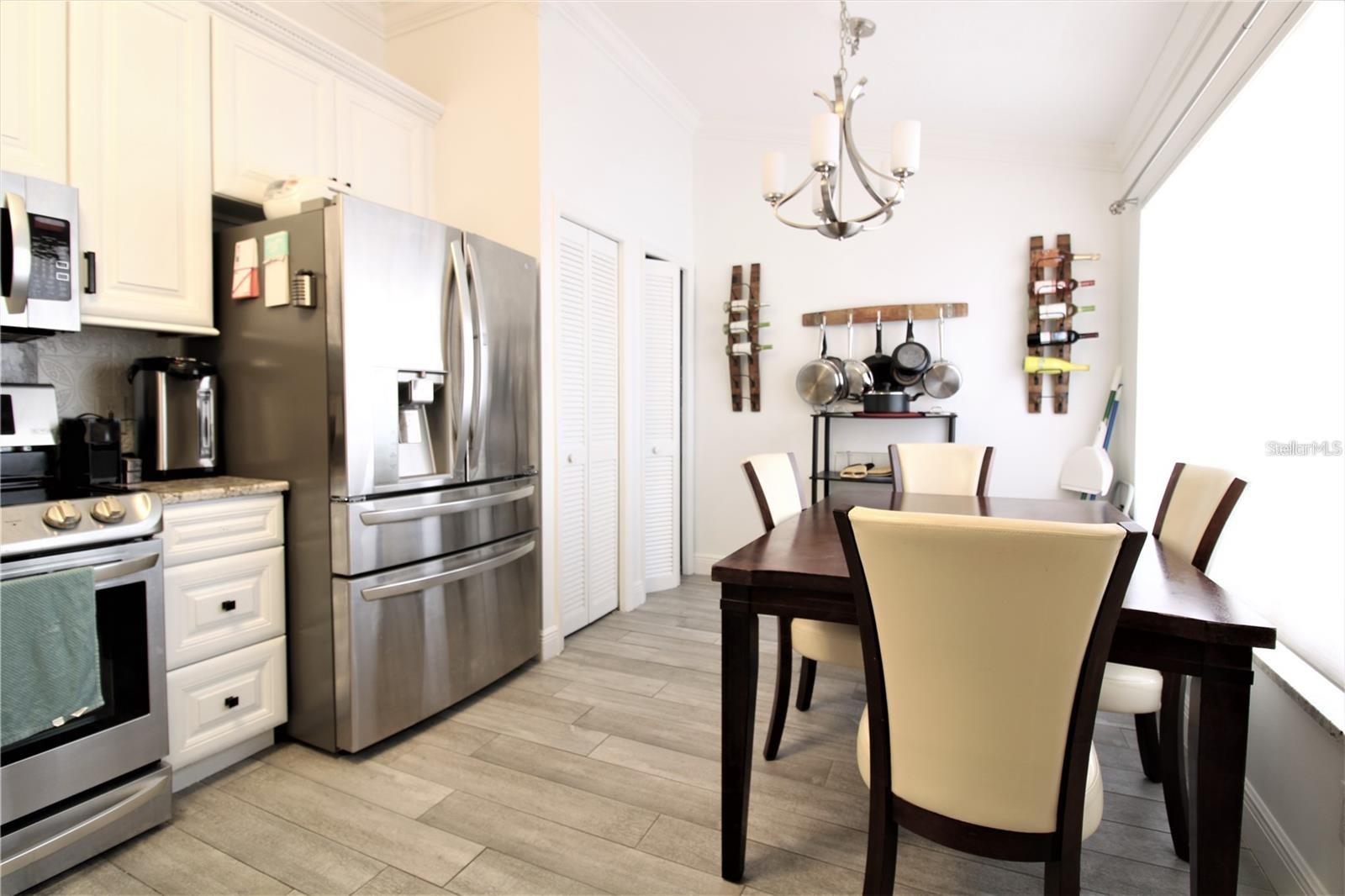 VENTURA VILLAGE PH 04 - Residential Lease