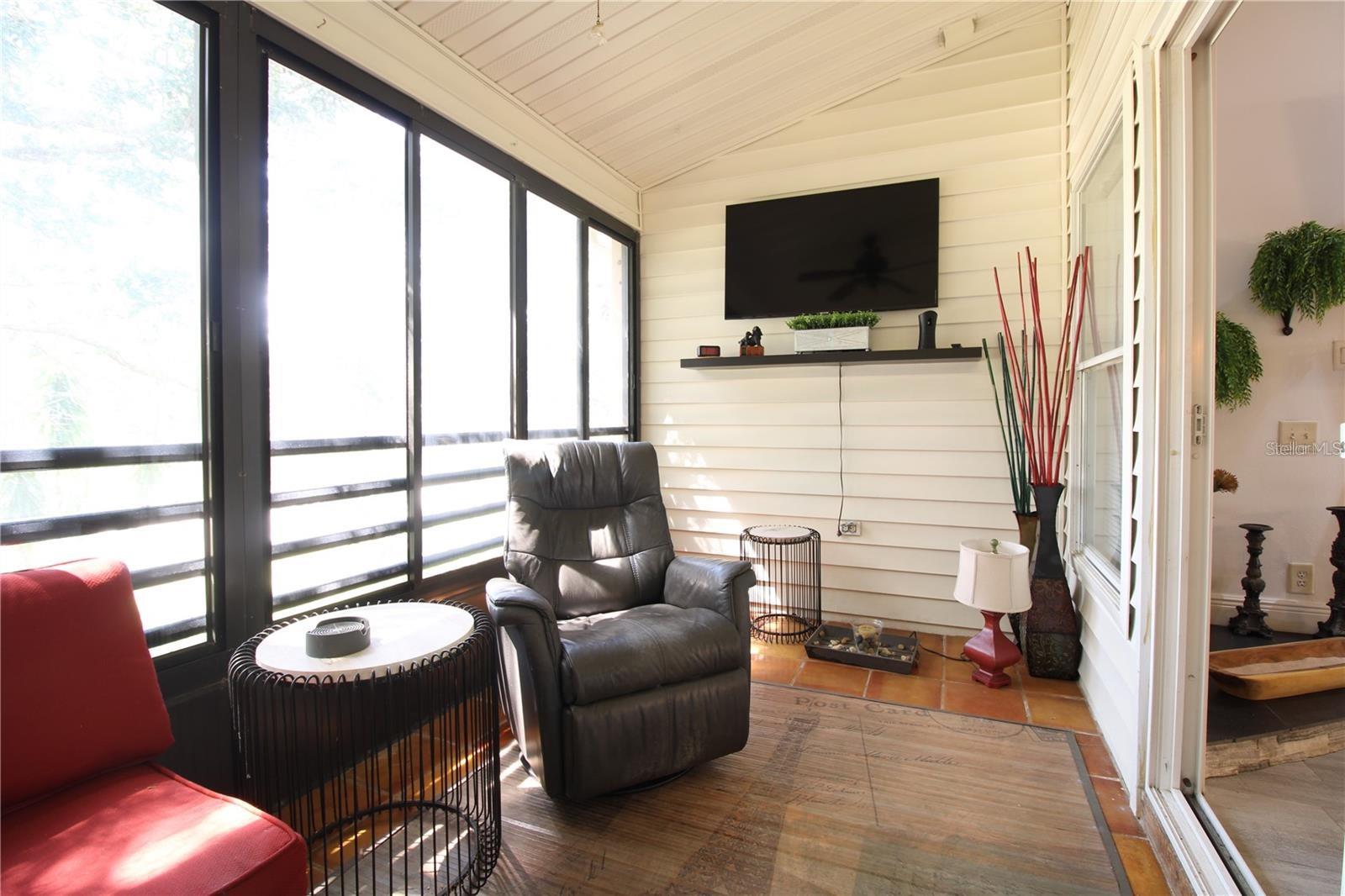 VENTURA VILLAGE PH 04 - Residential Lease