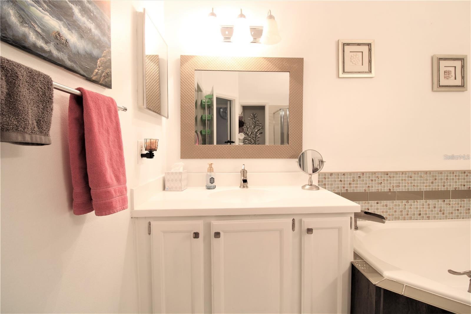 VENTURA VILLAGE PH 04 - Residential Lease